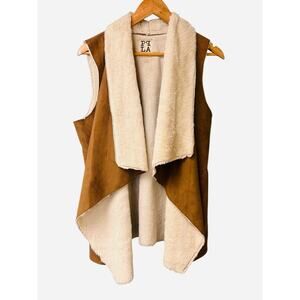 PPLA Clothing Faux Fur Cozy Vest Small Beige Open‎ Front Sleeveless Boho Chic